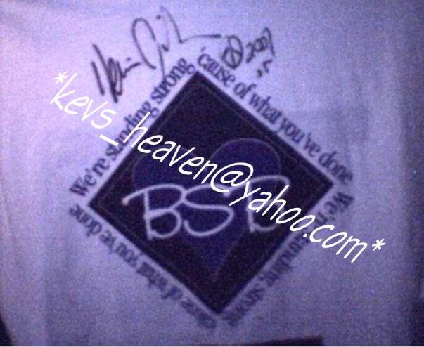 Autographed WSS t-shirt!! Given to me for Christmas!!